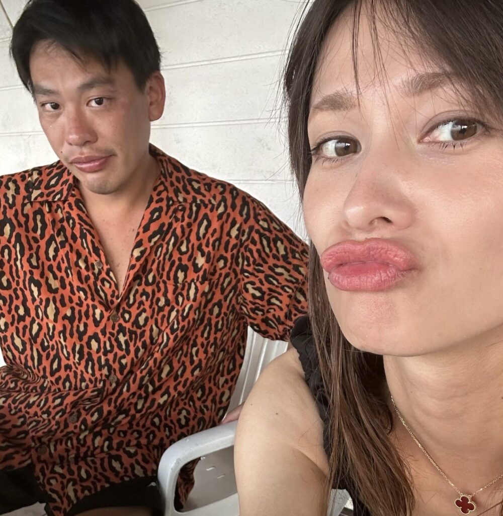 箕輪厚介と妻